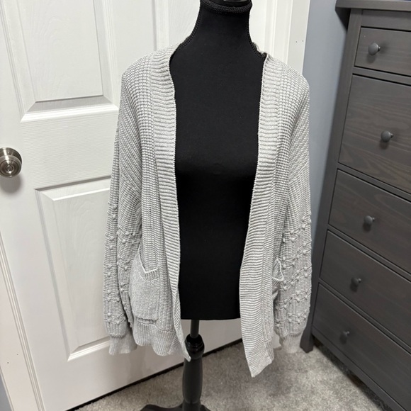 Jackson Rowe Cardigan - Picture 2 of 7